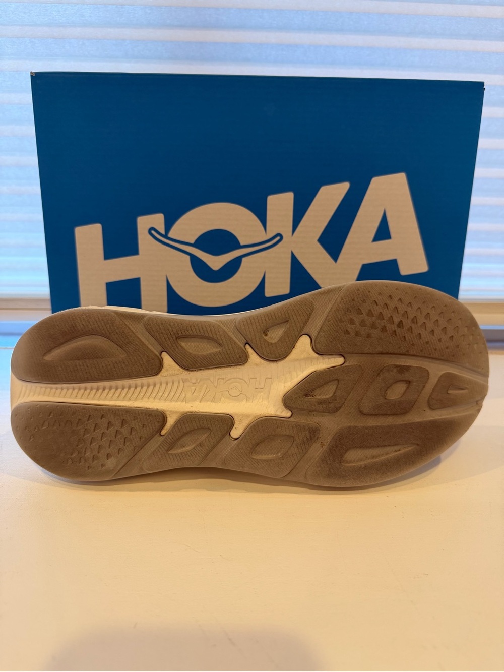 Hoka One One Rincon 4 Black and White Running Shoes Women’s 10.5 - Picture 7 of 12